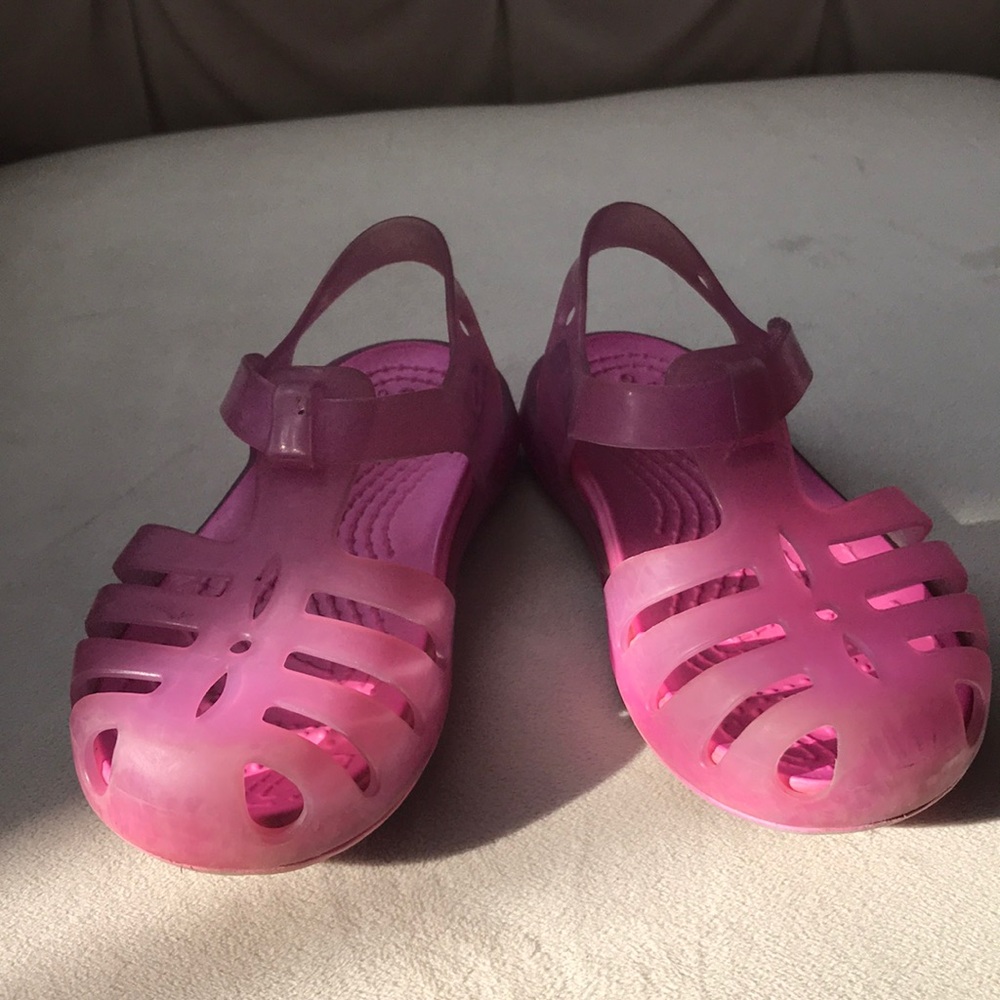 Girls crocs